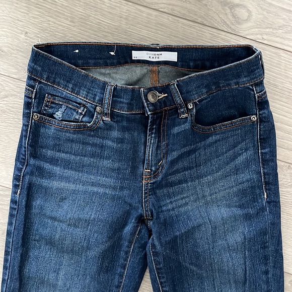 Size 25 Dynamite Jeans - Picture 2 of 3